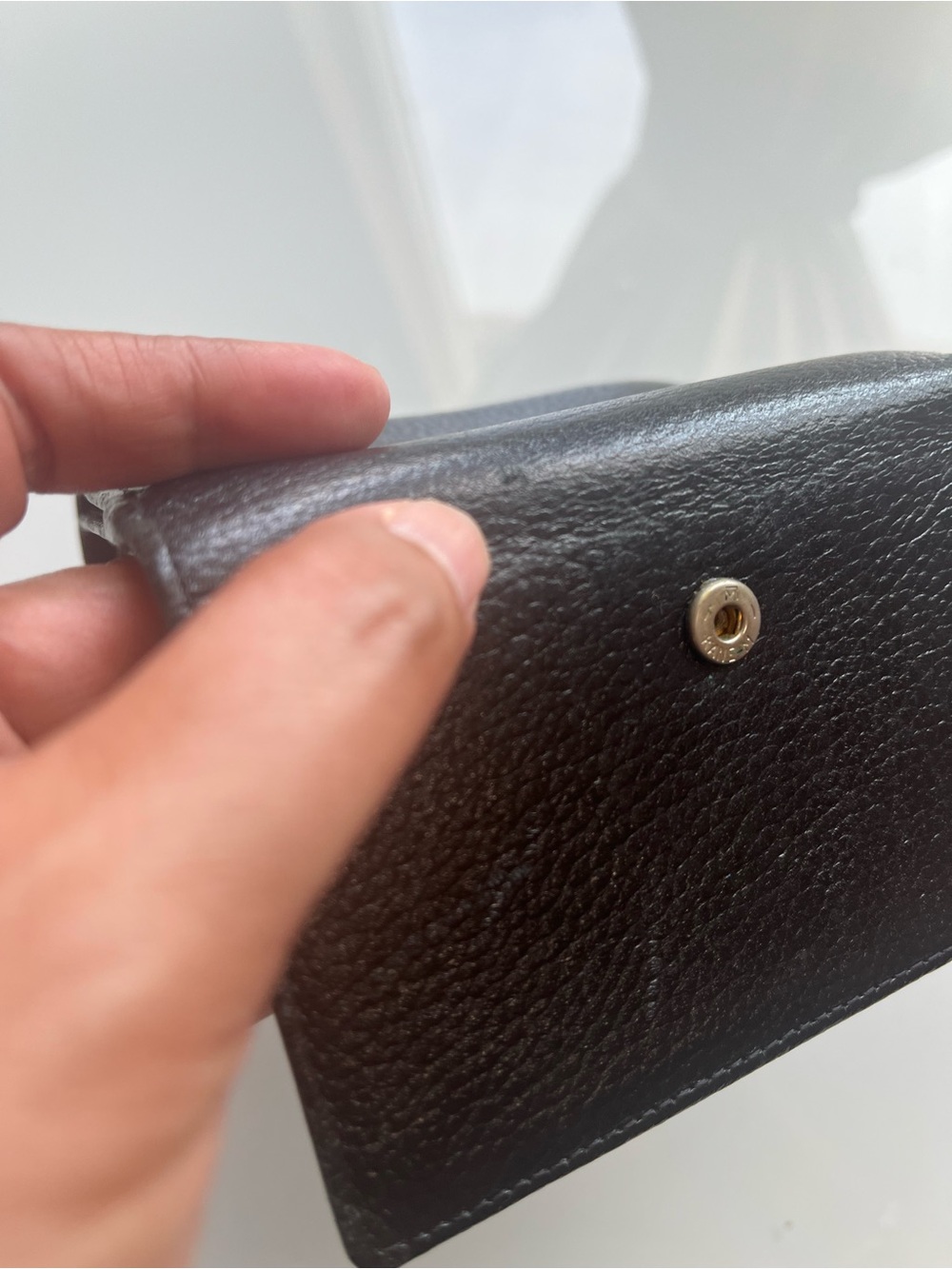 MCM VINTAGE BLACK LEATHER TRIFOLD WALLET - Picture 13 of 14